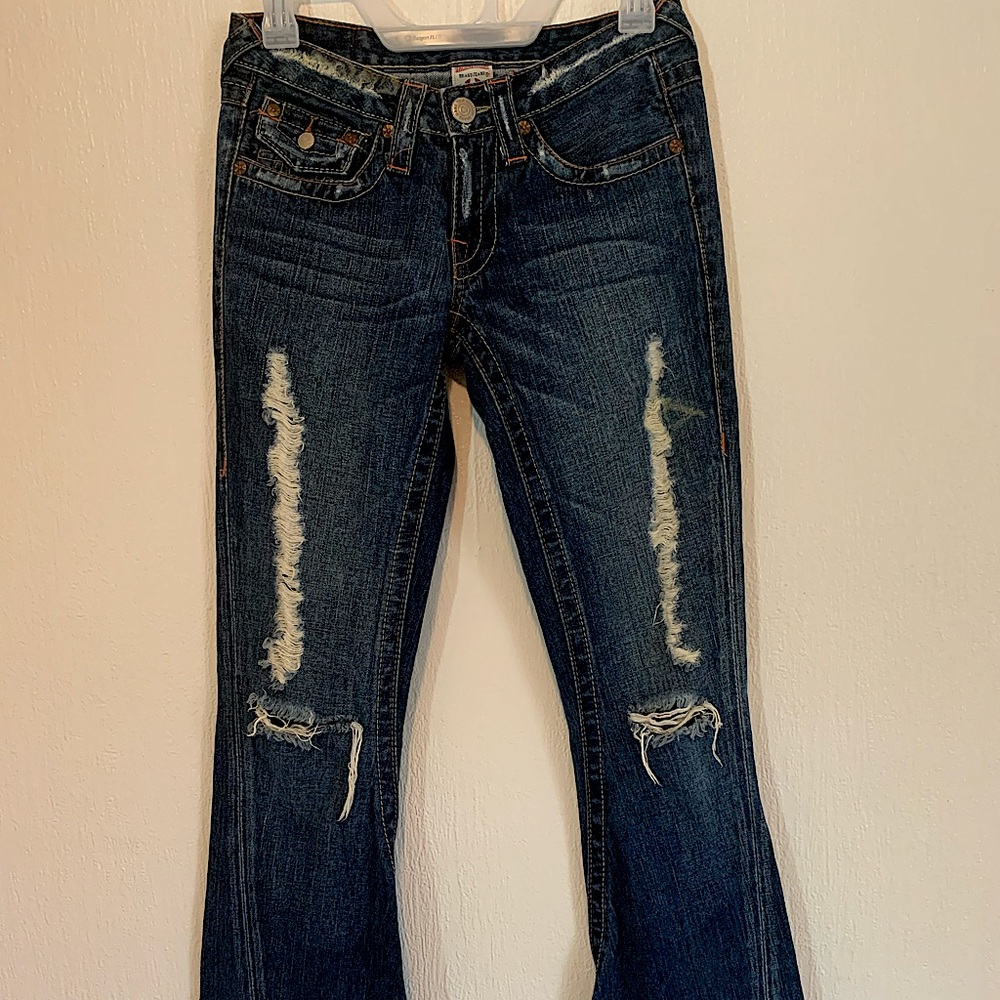 True Religion Joey Distressed Jean. Style # 04503 Size: 26